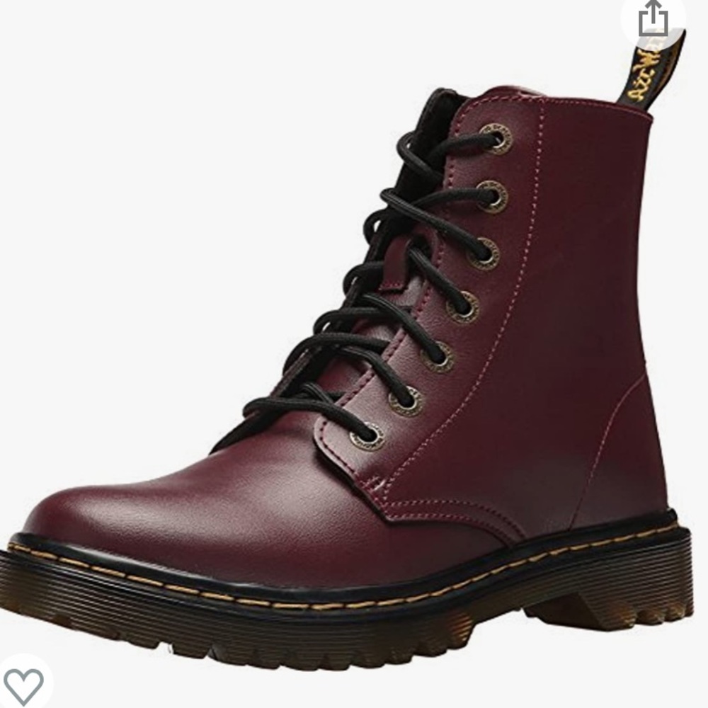Dr. Marten Boots